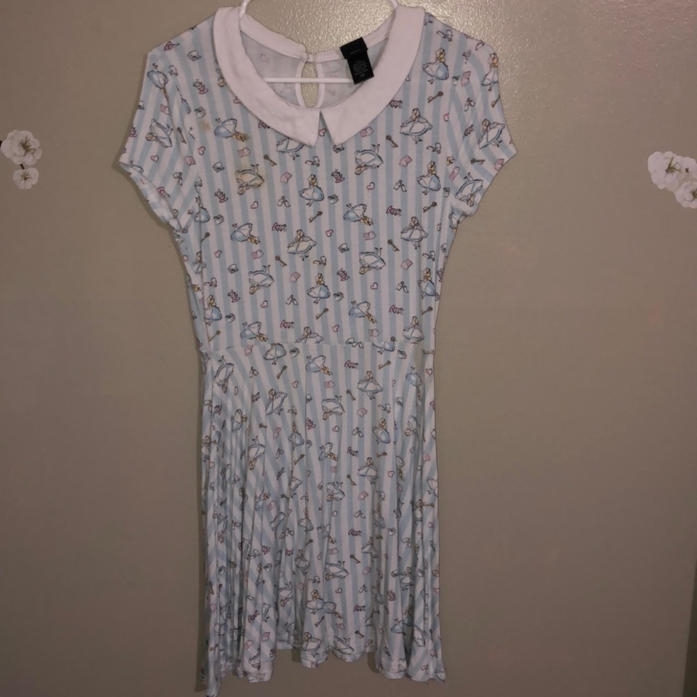 HOTTOPIC Alice in wonderland dress